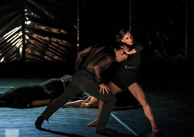 Carmen (Natalia Adamska, Francesco Fasano). Foto: Serghei Gherciu.